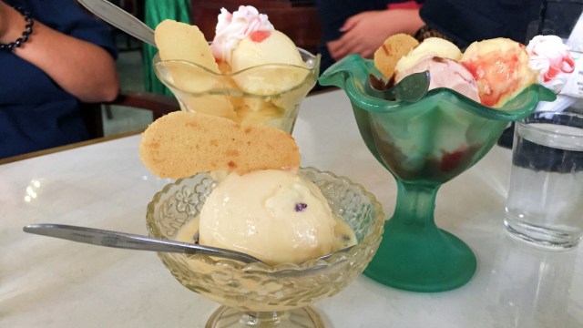 Es Krim Toko Oen di Semarang (Foto: Helinsa Rasputri/kumparan)