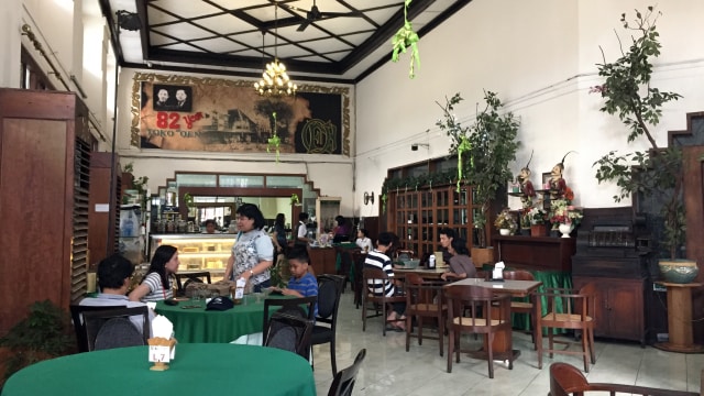 Toko Oen di Semarang Foto: Helinsa Rasputri/kumparan