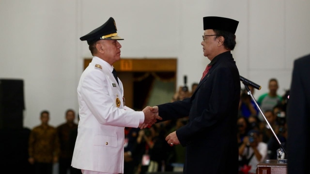 Mendagri lantik Iwan Bule jadi Pj Gub Jabar. (Foto: Dok. Humas Kemendagri)