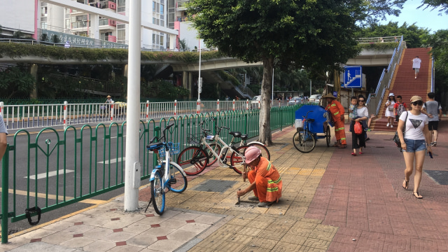 Pekerja lapangan peroleh tunjangan 'kepanasan'. (Foto: Feby Dwi Sutianto/kumparan)