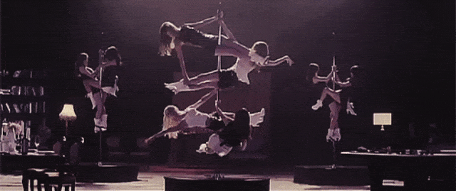 After School saat melakukan pole dance. (Foto: OneHallyu.com)