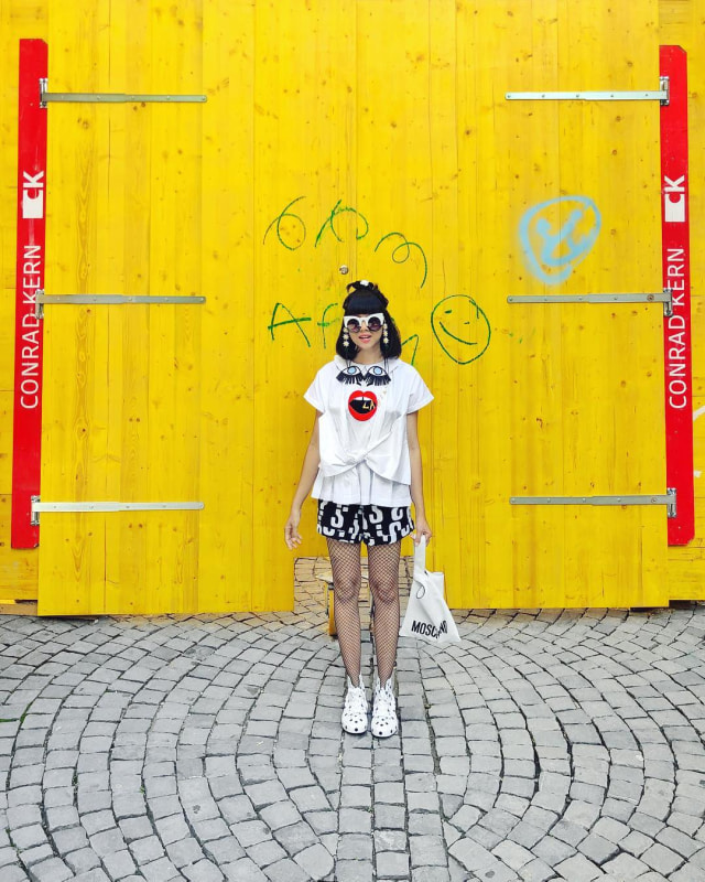 Tetap playful dengan warna monokrom. (Foto: Dok. Diana Rikasari )