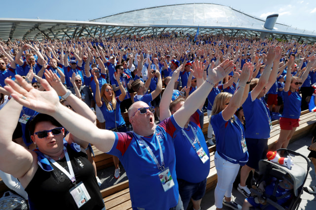 Thunderclap suporter Islandia di Piala Dunia 2018. (Foto: REUTERS/Sergei Karpukhin TPX IMAGES OF THE DAY)