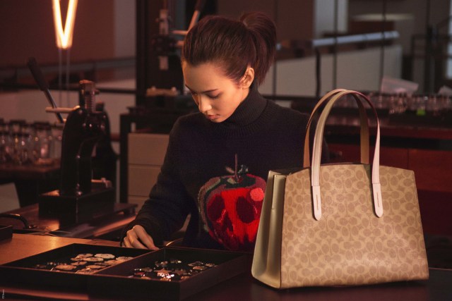 Kiko Mizuhara x Coach (Foto: dok. Coach)