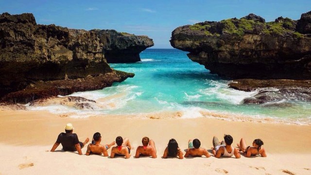 Pantai Mandorak, NTT. (Foto: Instagram @janeanthrani)