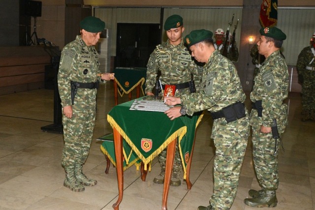 Pangkostrad Pimpin Sertijab LO AL, Dandenma dan Kasetum Kostrad (1)