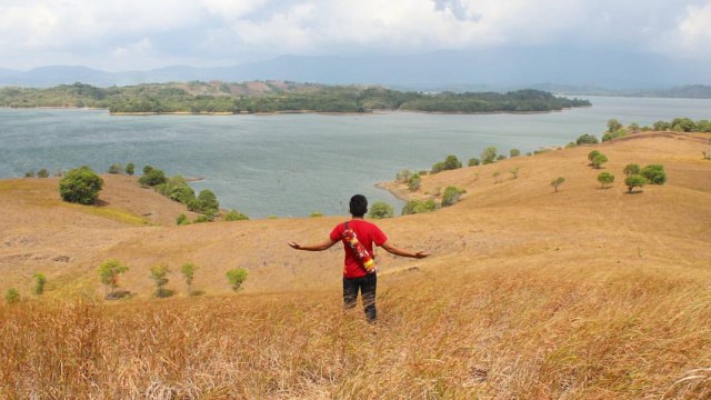 Bukit Batu, Riam Kanan, Kalimantan Selatan. (Foto: Flickr/Faqihasary)