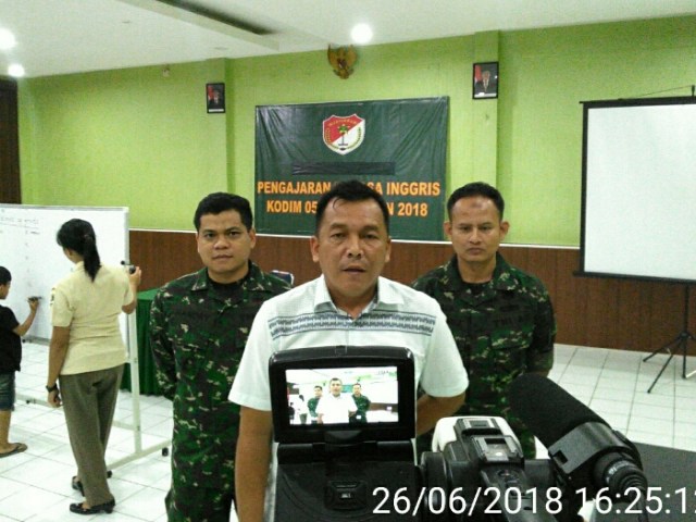 Mau Belajar Bahasa Inggris Gratis? Kodim 0503/Jakarta Barat Gelar Kursus Bahasa Inggris Rutin (5)