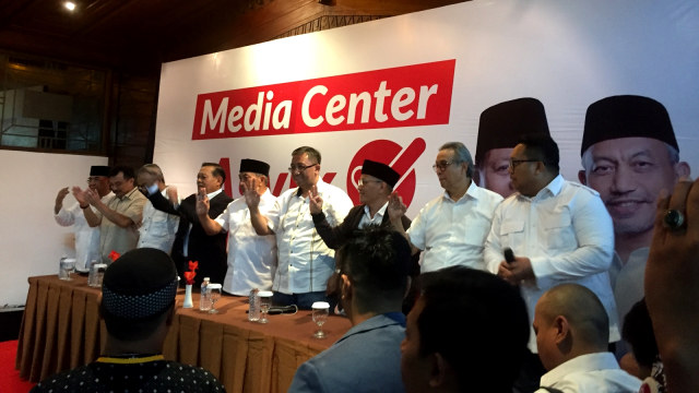 Konpers Tim Sudrajat-Syaikhu. (Foto: Moh Fajri/kumparan)