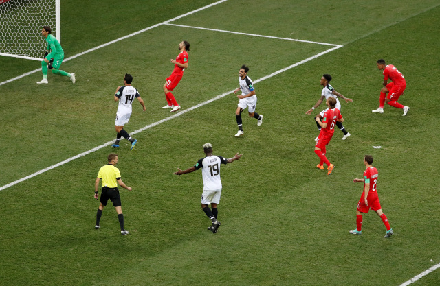 Laga Swiss vs Kosta Rika (Foto: REUTERS/Carlos Barria)