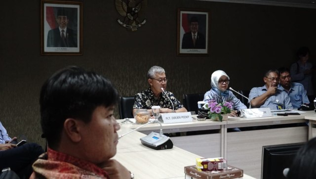 Konpers via Skype Menteri KKP Soal Ikan Arapaima. (Foto: Helmi Afandi Abdullah/kumparan)