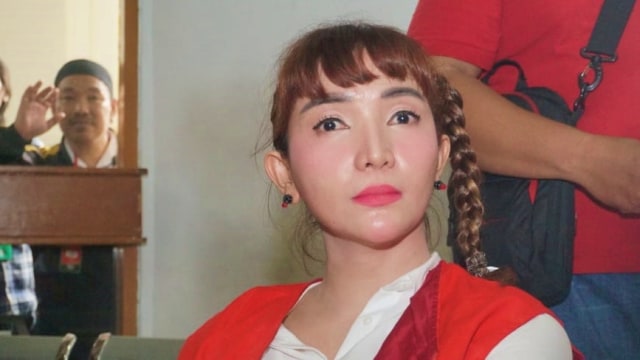 Roro Fitria di PN Jaksel (Foto: Garin Gustavian/kumparan)