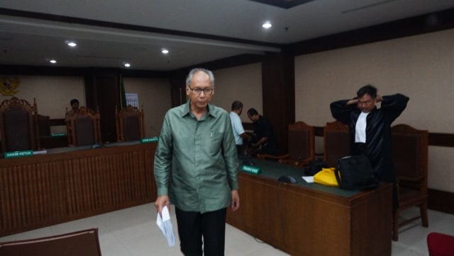 dr. Bimanesh Sutarjo di Tipikor. (Foto: Nugroho Sejati/kumparan)