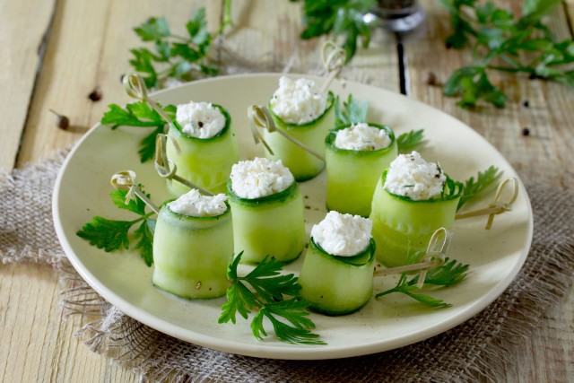 Timun dan keju feta (Foto: Thinkstock)