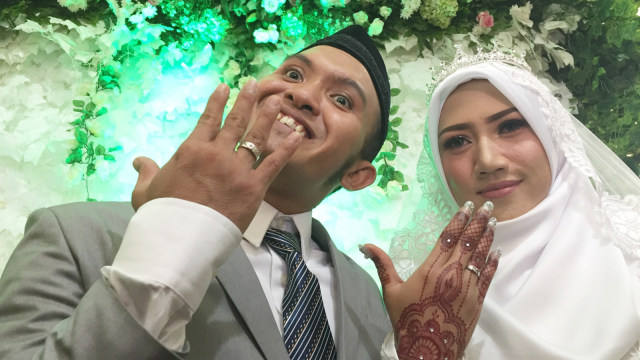 Pernikahan Caisar dan Intan. (Foto: Maria Gabrielle Putrinda/kumparan)