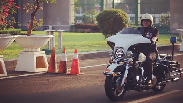 Zulkifli Hasan di Gedung Parlemen (Foto: Instagram Zulkifli Hasan)