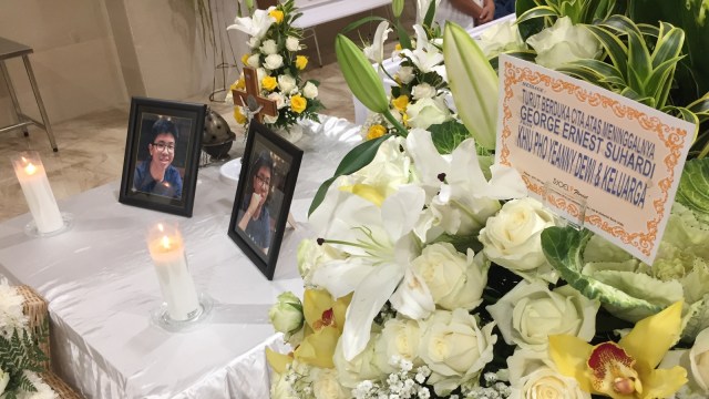 Suasana rumah duka Ernest (Foto: Fachrul Irwinsyah/kumparan)