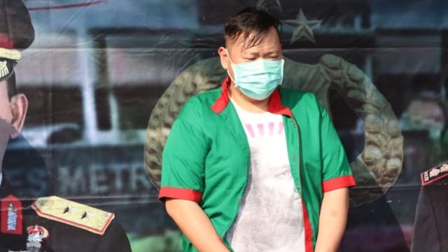 Rilis penangkapan artis Reza Bukan. (Foto: Munady)