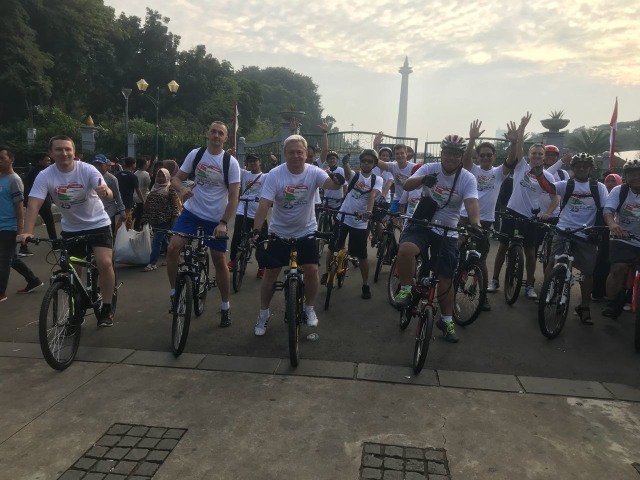 Fun Bike Meng-gowes Ulang Tahun Perak Indonesia - Belarus (2)