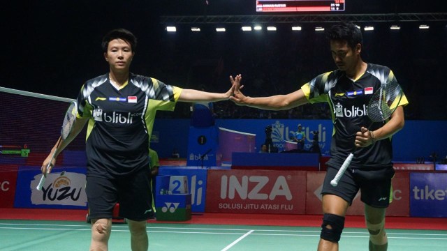 Pebulu tangkis Indonesia Tontowi Ahmad dan Lilyana Natsir pada Turnamen Bulu Tangkis Blibli Indonesian Open 2018 di Istora Senayan, Jakarta, Selasa (3/7). (Foto: Irfan Adi Saputra/kumparan)
