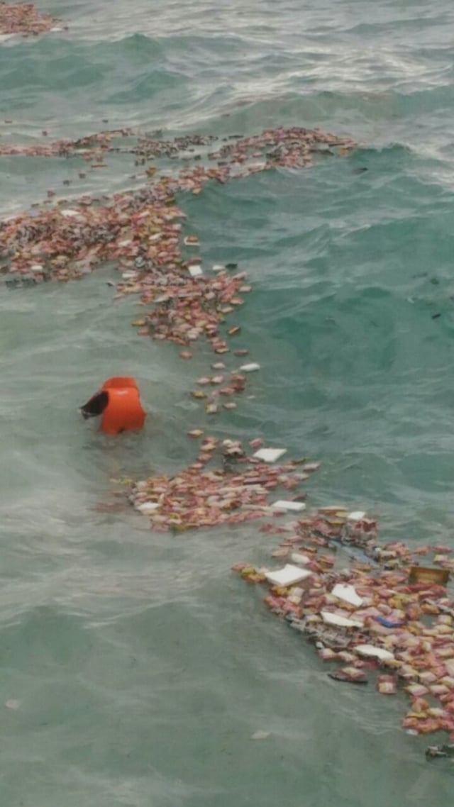 Barang yang terapung bukan uang (Foto: Istimewa)