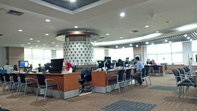 Suasana di PTSP-BKPM di Kantor BKPM, Gatot Subroto. (Foto: Ela Nurlaela/kumparan)