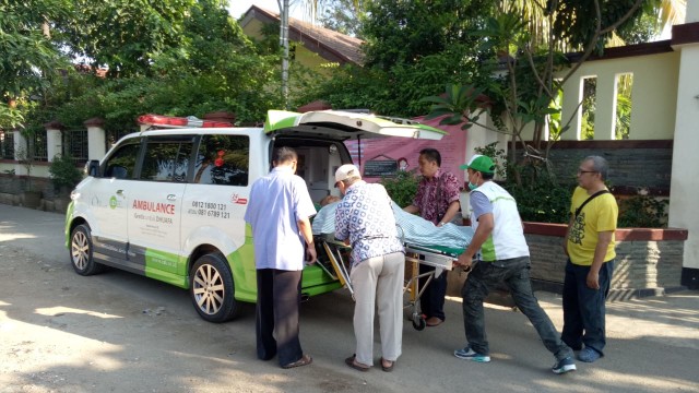 Potret Amil IZI Siap Siaga Layani Dhuafa 24 Jam