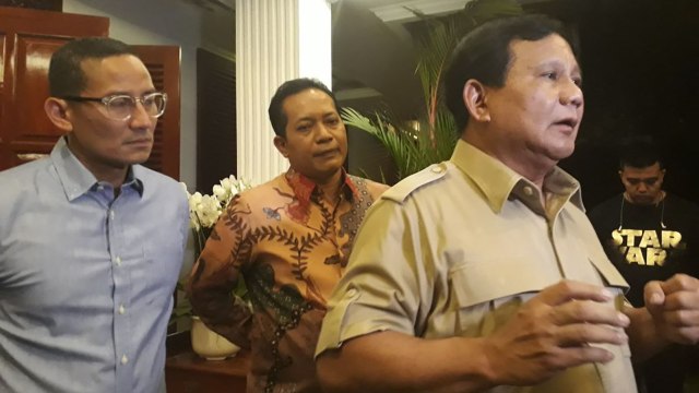 Prabowo, Sandi, Ferry Juliantono di Kertanegara. (Foto: Rafyq Panjaitan/kumparan)