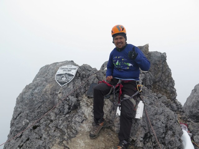 Cerita Budi Taklukkan Puncak Jaya, Gunung Tertinggi di Indonesia