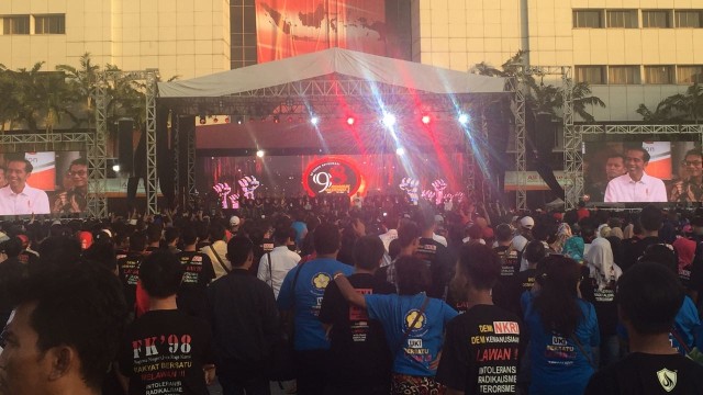 Jokowi di penutupan Rembuk Nasional Aktivis '98 (Foto: Soejono Saragih/kumparan)