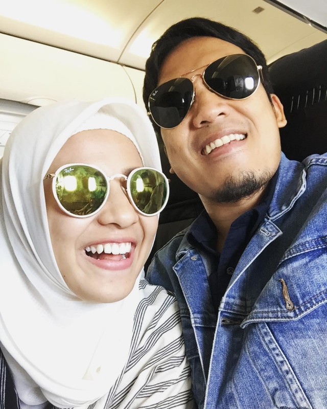 Meski Kadang Genit, Desta Punya 11 Momen Romantis Ini dengan Istrinya (2)