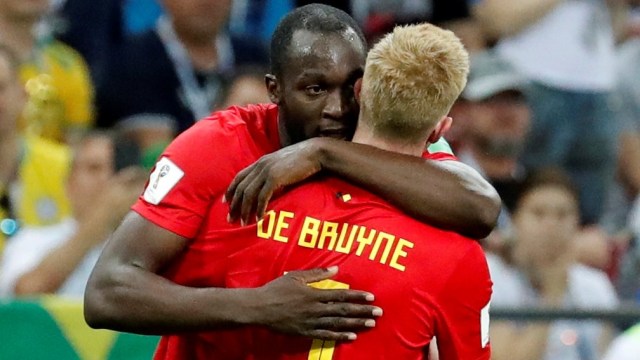 Romelu Lukaku dan Kevin De Bruyne. (Foto: REUTERS/Toru Hanai)