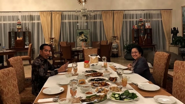 Jokowi dan Megawati. (Foto: Dok. PDIP)