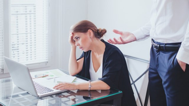Perempuan stres bekerja (Foto: Thinkstock)