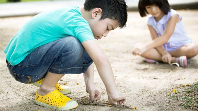 Waspada Tungau pada Kelamin Anak laki-laki