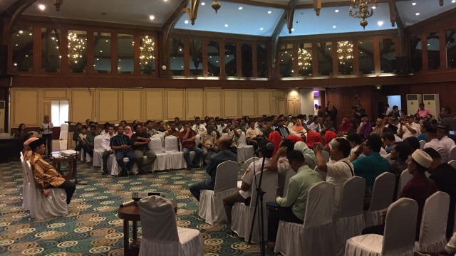 Paslon cagub nomor urut 2 Sudirman Said-Ida Fauziyah temu relawan  (Foto: Ricad Saka/kumparan)