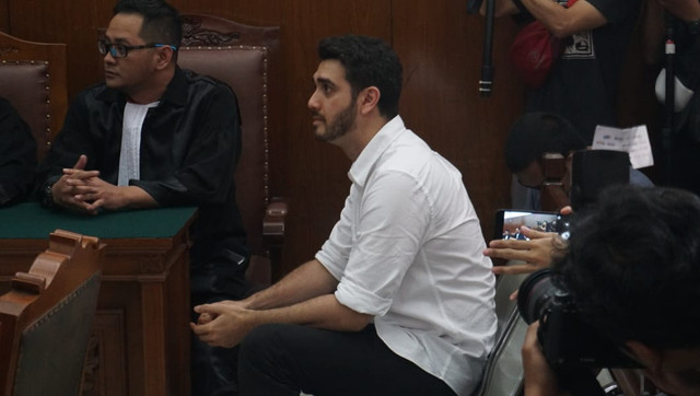 Suasana sidang putusan Fachri Albar di PN Jaksel. (Foto: Garin Gustavian Irawan/kumparan)