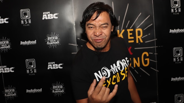 Komeng. Foto: Munady Widjaja