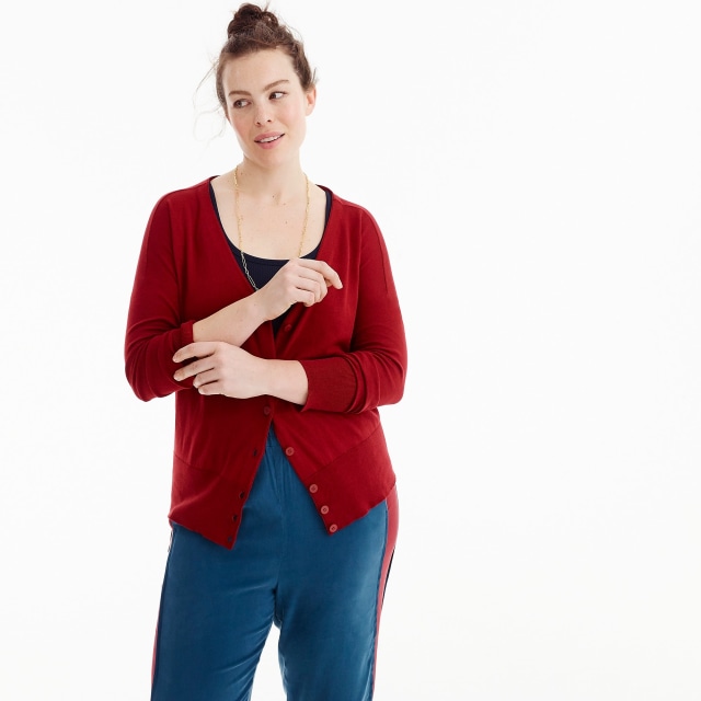 Brand J.Crew berkolaborasi dengan Universal Standard untuk meluncurkan ukuran baju plus-size (Foto: J.Crew)