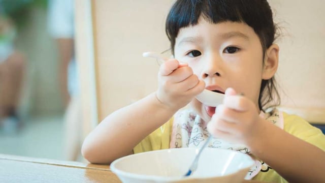Bahaya Melewatkan Makan Malam