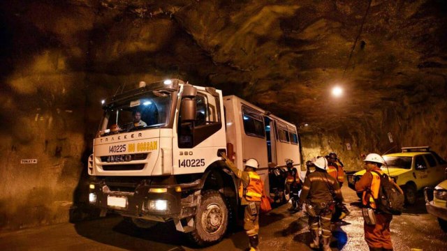 Suasana penggalian di Freeport.
 (Foto:   Instagram @freeportindonesia)