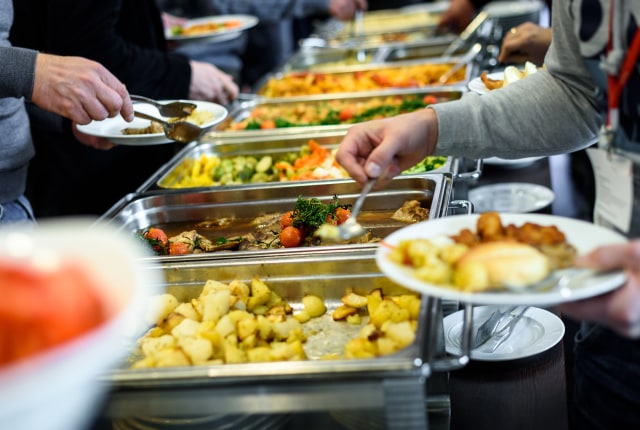 Ilustrasi menu buffet (Foto: Thinkstock)