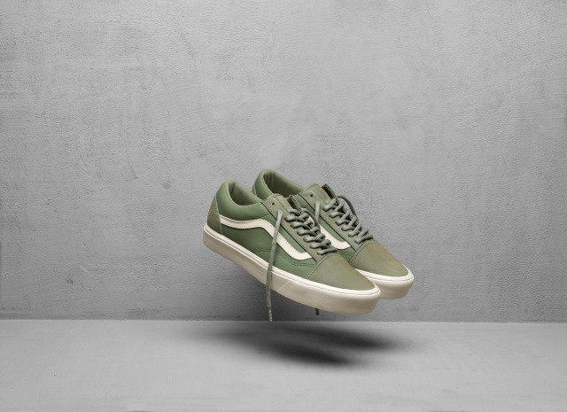 Vans x Rains Old Skool Lite Green (Foto: Dok. Vans Indonesia)