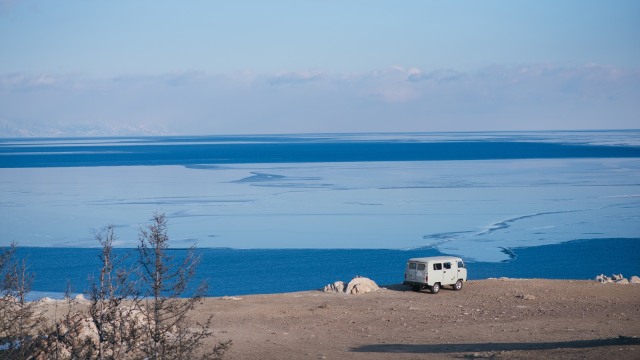 Lanskap Danau Baikal, Rusia. (Foto: Flickr/aLexshing.)