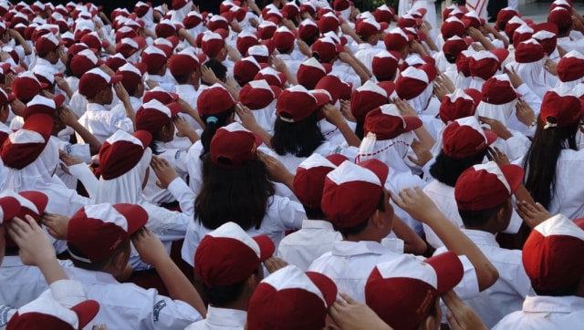 Suasana SDN Jati Padang 01 di hari pertama masuk sekolah. (Foto: Irfan Adi Saputra/kumparan)