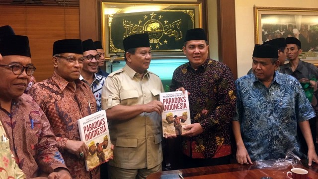 Prabowo berkunjung ke PBNU. (Foto: Dok. Istimewa)