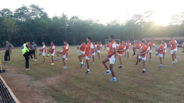 Suasana tes fisik catar Akpol. Foto: Ainul Qalbi/kumparan