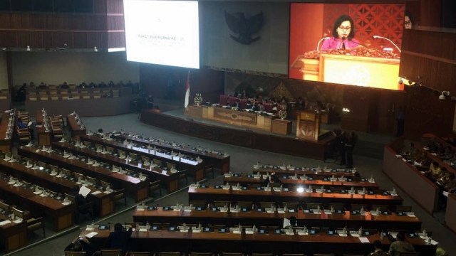 Rapat Paripurna Jawaban Pemerintah atas pandangan fraksi-fraksi RUU pelaksanaan APBN 2017. (Foto: Rafyq Panjaitan/kumparan)
