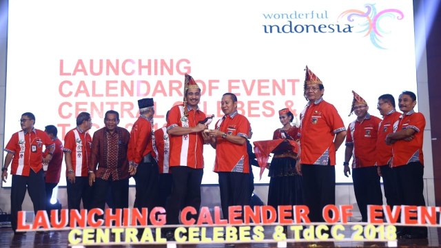 Gubernur Sulteng dan Menpar. (Foto: Dok. Kementerian Pariwisata)