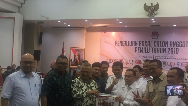 Partai Gerindra saat penyerahan berkas Caleg DPR (Foto: Raga Imam/kumparan)